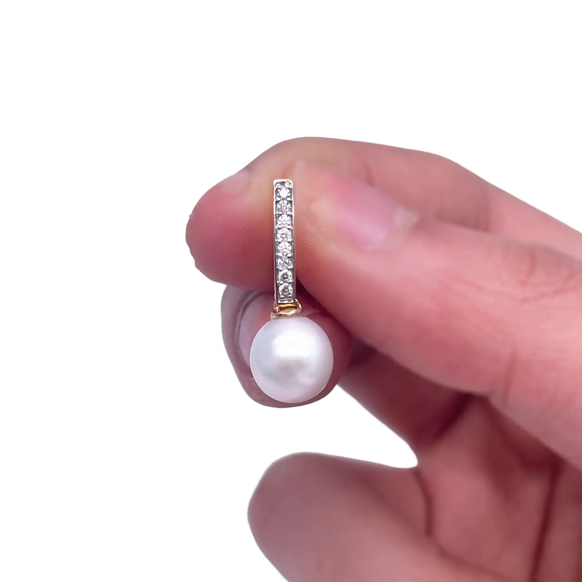 18ct Yellow Gold Freshwater Pearl & Diamonds Drop Hoop Huggie Earrings 0.10ct  Gold earring
