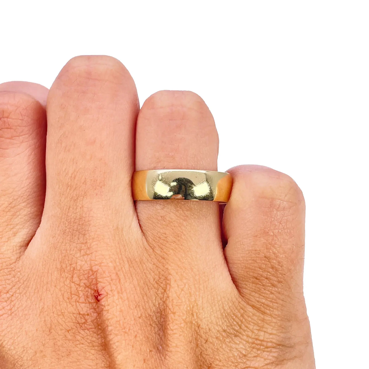 18ct Yellow Gold High Polish Plain Men's Wedding Band Ring ? 5.9mm Width  Gold Band