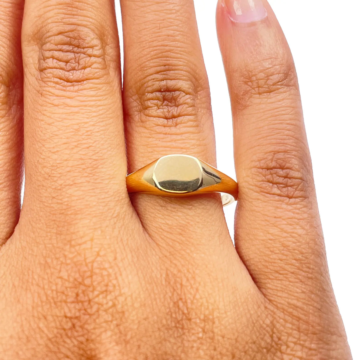 18ct Yellow Gold High Polished Square Men's Signet Ring 