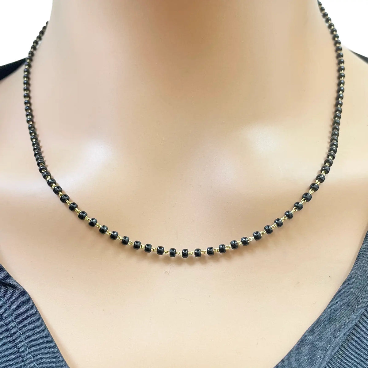 18ct Yellow Gold Mangalsutra Chain Black Beaded Necklace 18 inches 2.7mm Width¬† Mangalsutra Chains