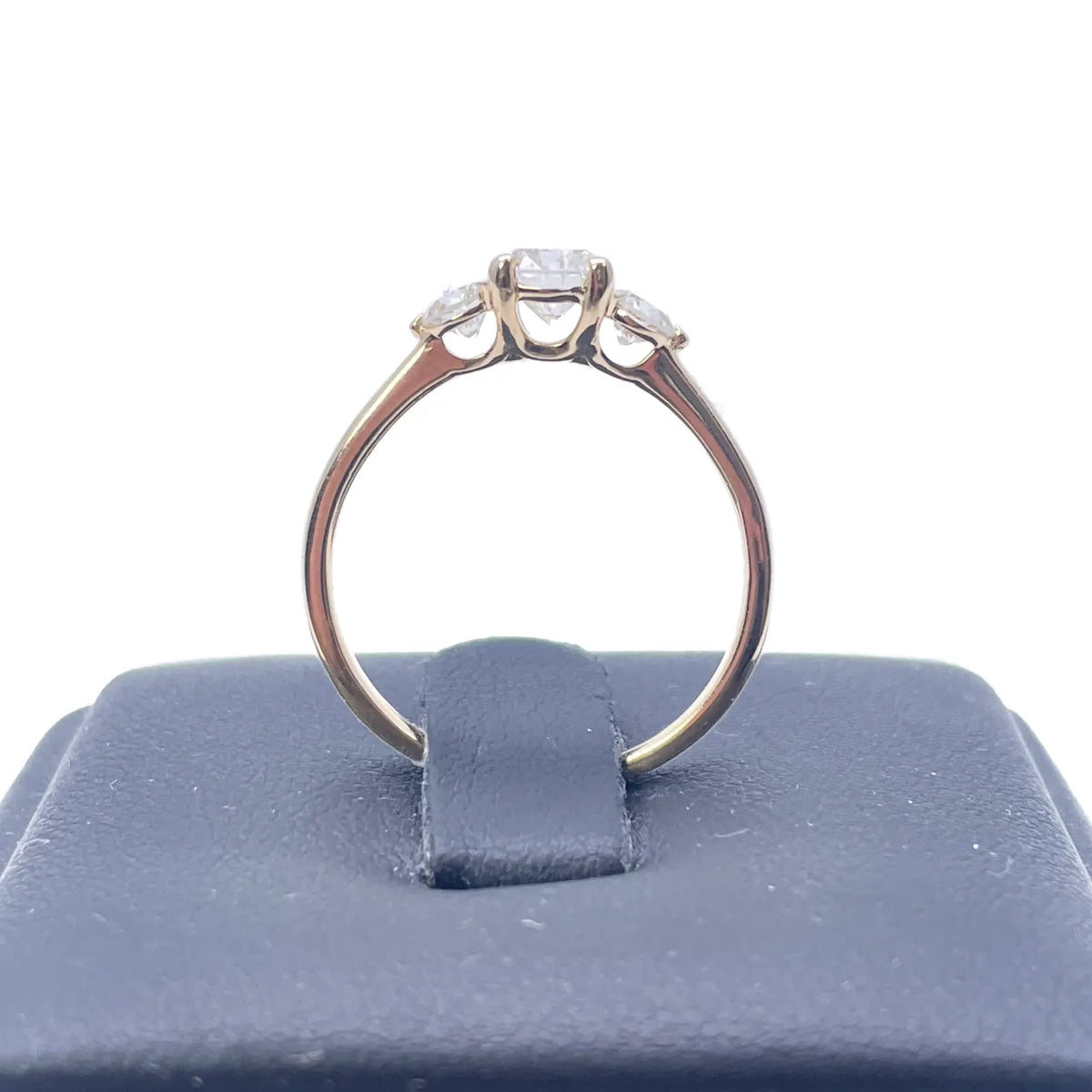 18ct Yellow Gold Natural 3 Stone Diamond Engagement Ring 0.80ct GIA  Diamond Ring