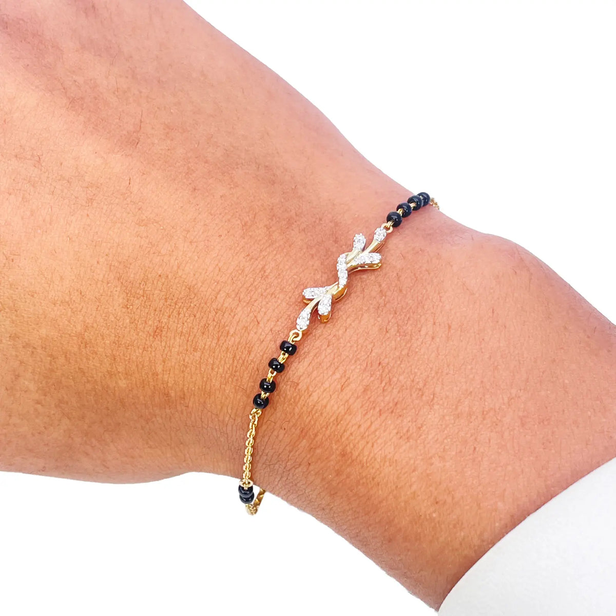 18ct Yellow Gold Natural Diamond 0.11ct Floral Mangalsutra Bracelet 7.5 Inches  Diamond Bracelets