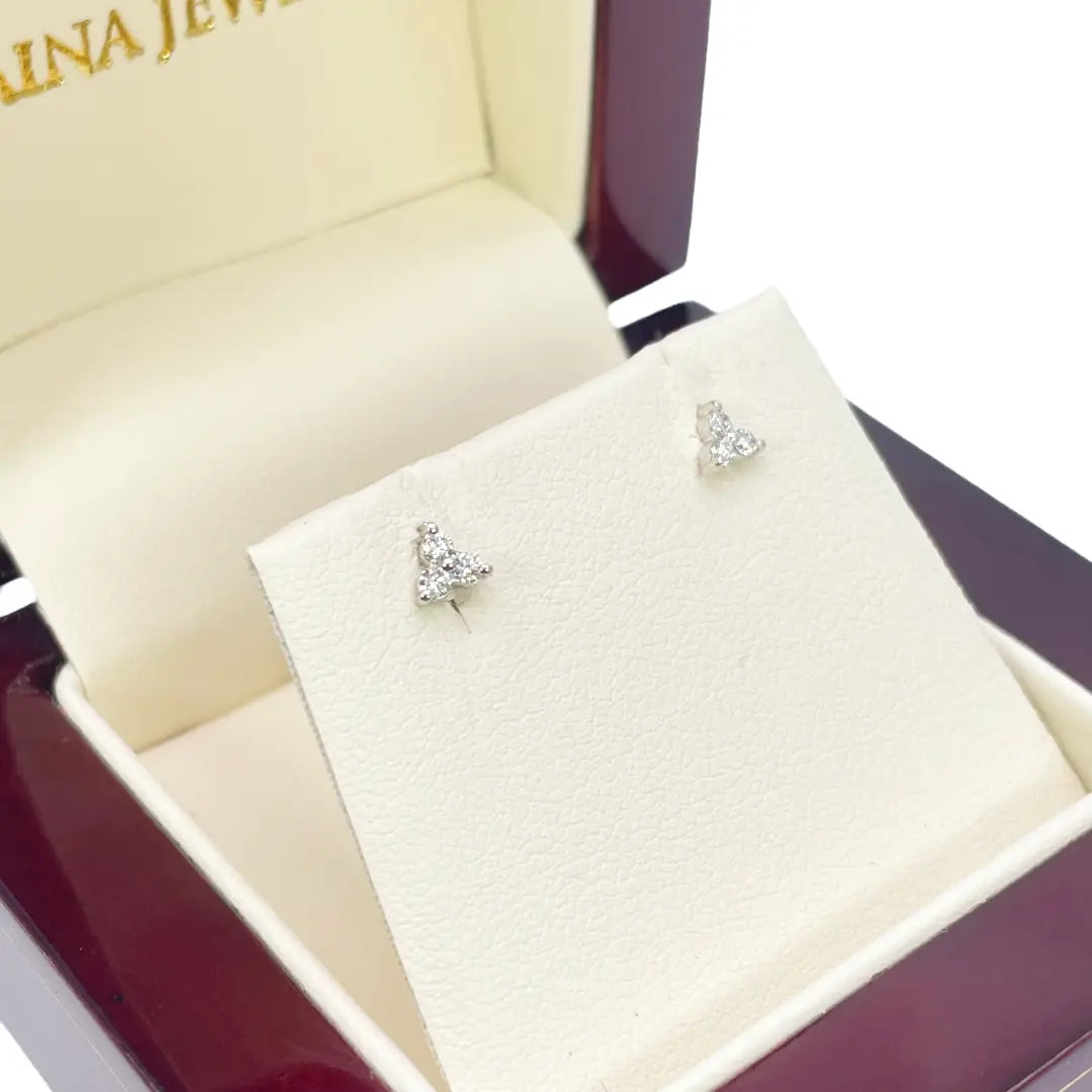 18ct Yellow Gold Natural Round Diamond Three Stone Nose Stud 0.05ct  Diamond Nose Stud