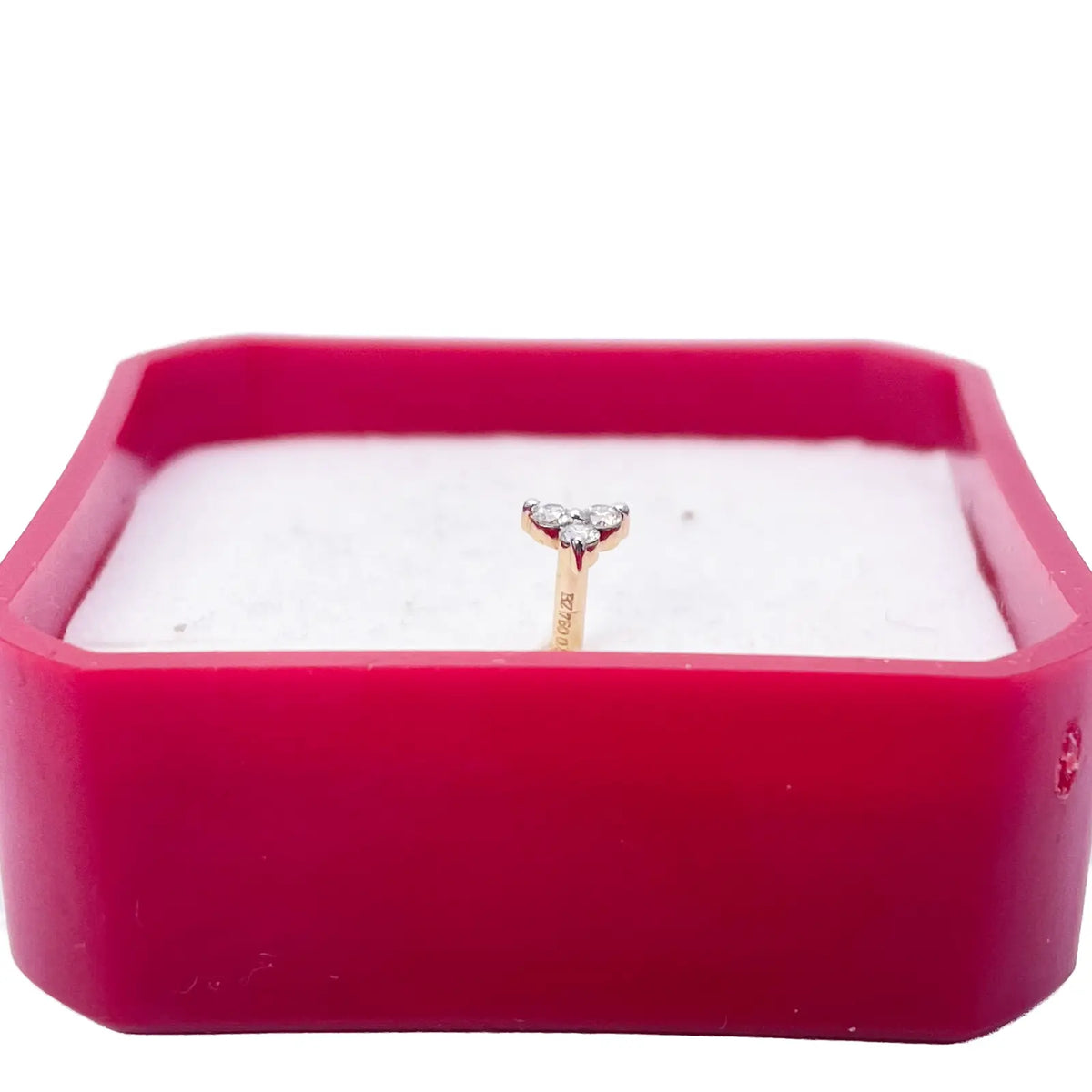 18ct Yellow Gold Natural Round Diamond Three Stone Nose Stud 0.05ct  Diamond Nose Stud