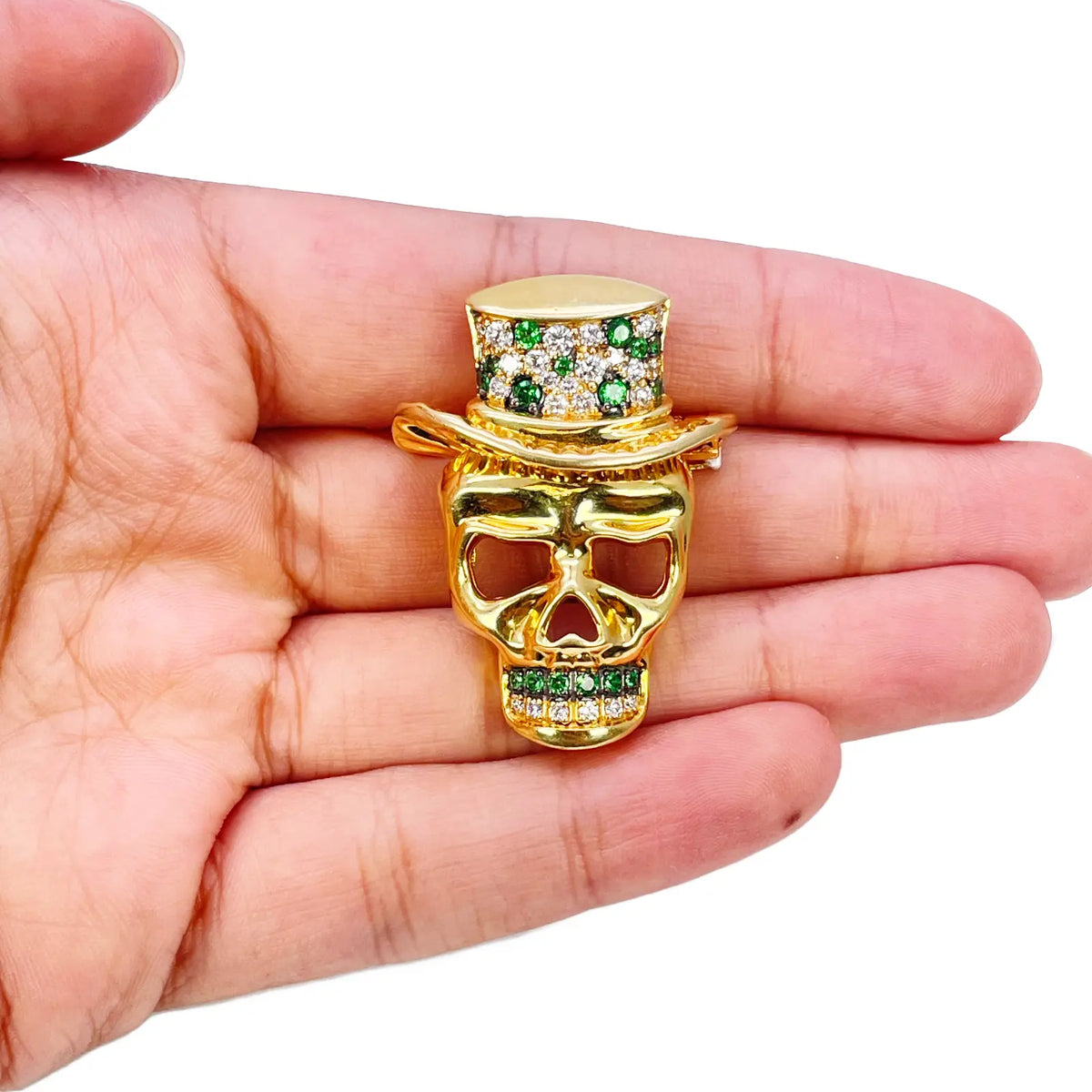 18ct Yellow Gold Natural Round Tsavorite & Diamond Skull Brooch Pin 1.16ct  Diamond Ring