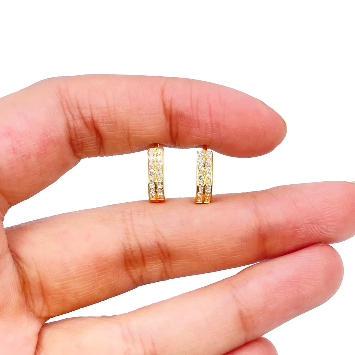 18ct Yellow Gold Pair Of Two Row Oval Hoop Huggie Earrings 5.3mm Diameter  Gold earring