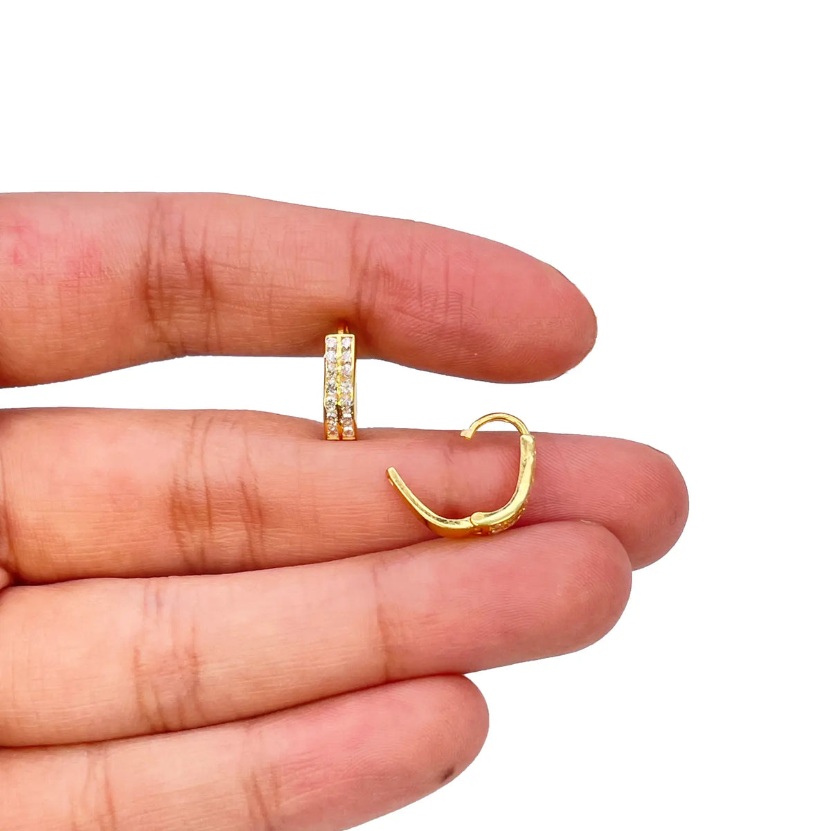 18ct Yellow Gold Pair Of Two Row Oval Hoop Huggie Earrings 5.3mm Diameter  Gold earring
