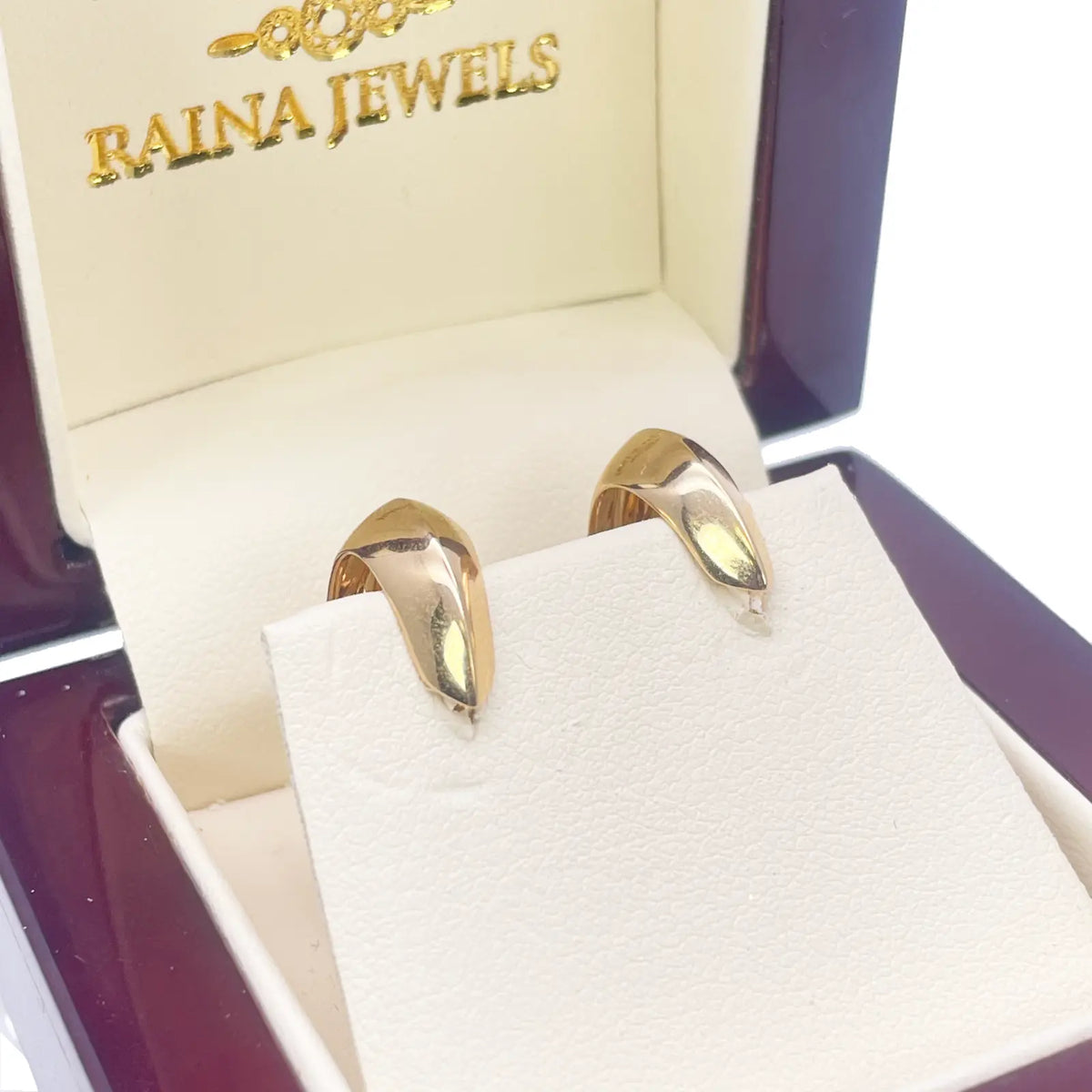 18ct Yellow Gold  Square Hoop Huggie High Polished Minimalist Chic Earrings  Gold earring
