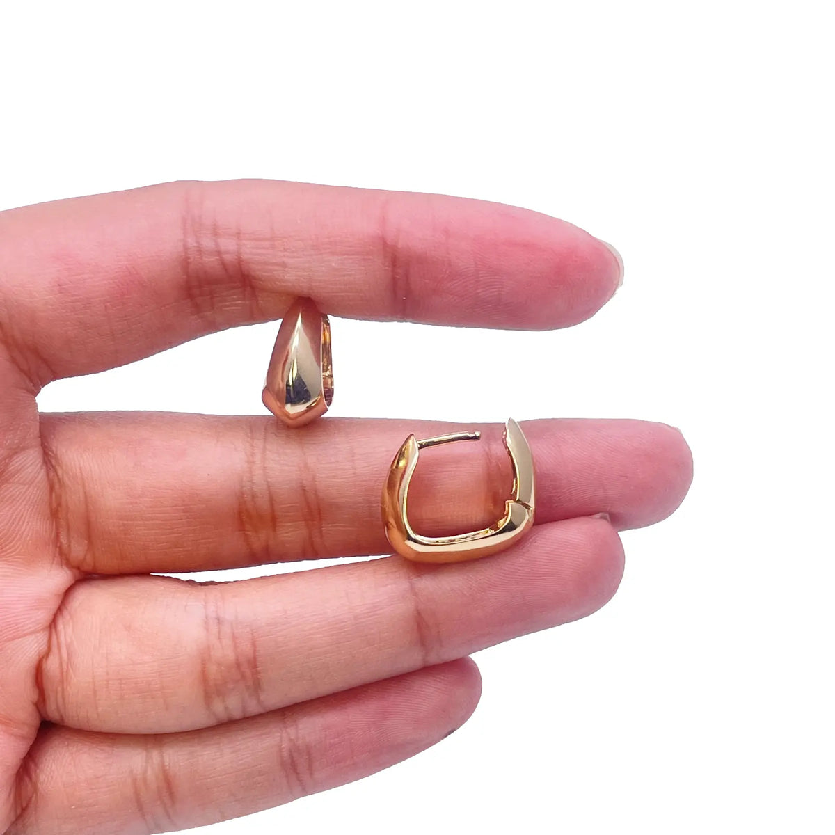 18ct Yellow Gold  Square Hoop Huggie High Polished Minimalist Chic Earrings  Gold earring