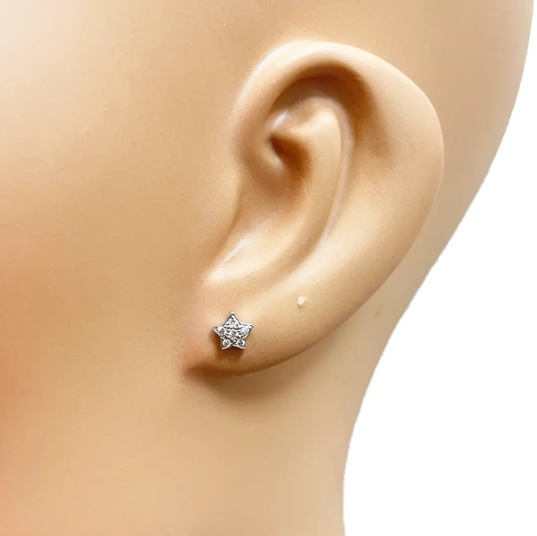 18ct Yellow gold with Round Diamonds Star Stud Earrings claw set 0.10cts 