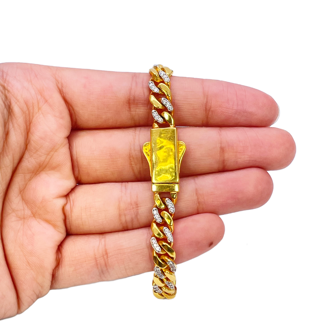 22ct Yellow Gold Cuban/Curb Cubic Zirconia Gents Bracelet 8 inches 7mm Width 