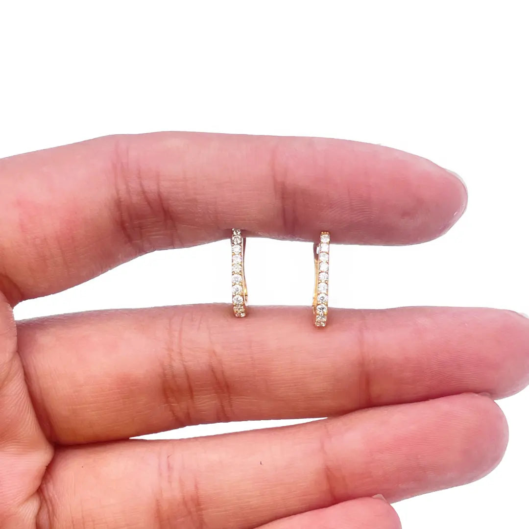 22K Yellow Gold Single Row Of Round Cubic Zirconia Hoop Earrings 