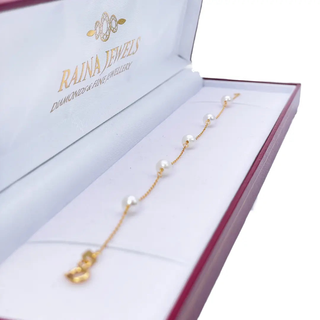 22ct Gold Bracelet Five Freshwater Pearls 7 Inches 