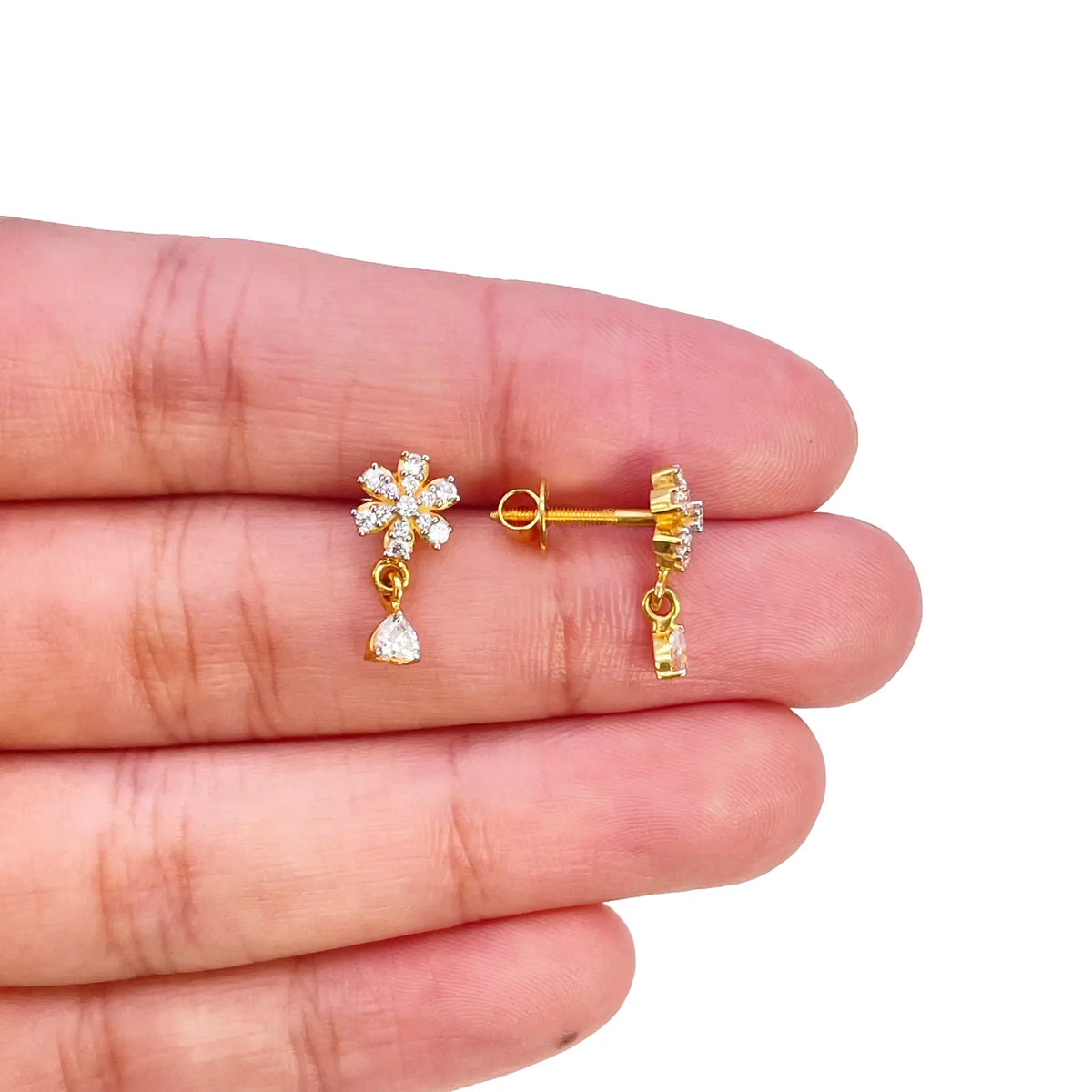 22ct Gold Cubic Zirconia Cluster Floral Stud Earrings Sparkle Design 13x6.5mm  Gold earring
