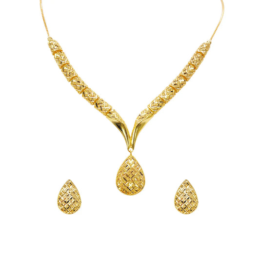 22ct Gold Diamond-Cut Mesh Textured Pear Drop Necklace and Earring Set  Gold Necklace