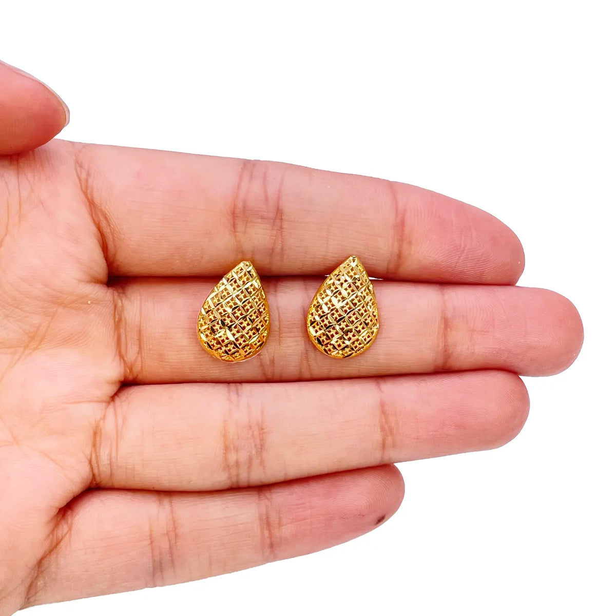 22ct Gold Diamond-Cut Mesh Textured Pear Drop Necklace and Earring Set  Gold Necklace