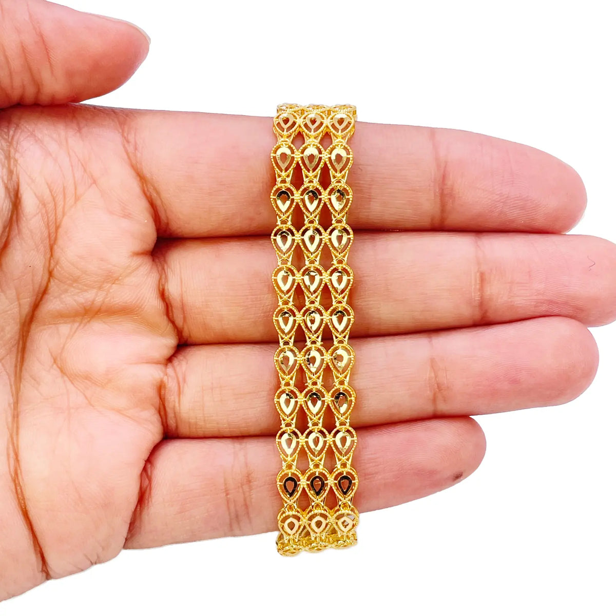 22ct Gold Milgrain Bracelet Three Row Diamond Cut Teardrop 7.5 Inch 12mm Width 