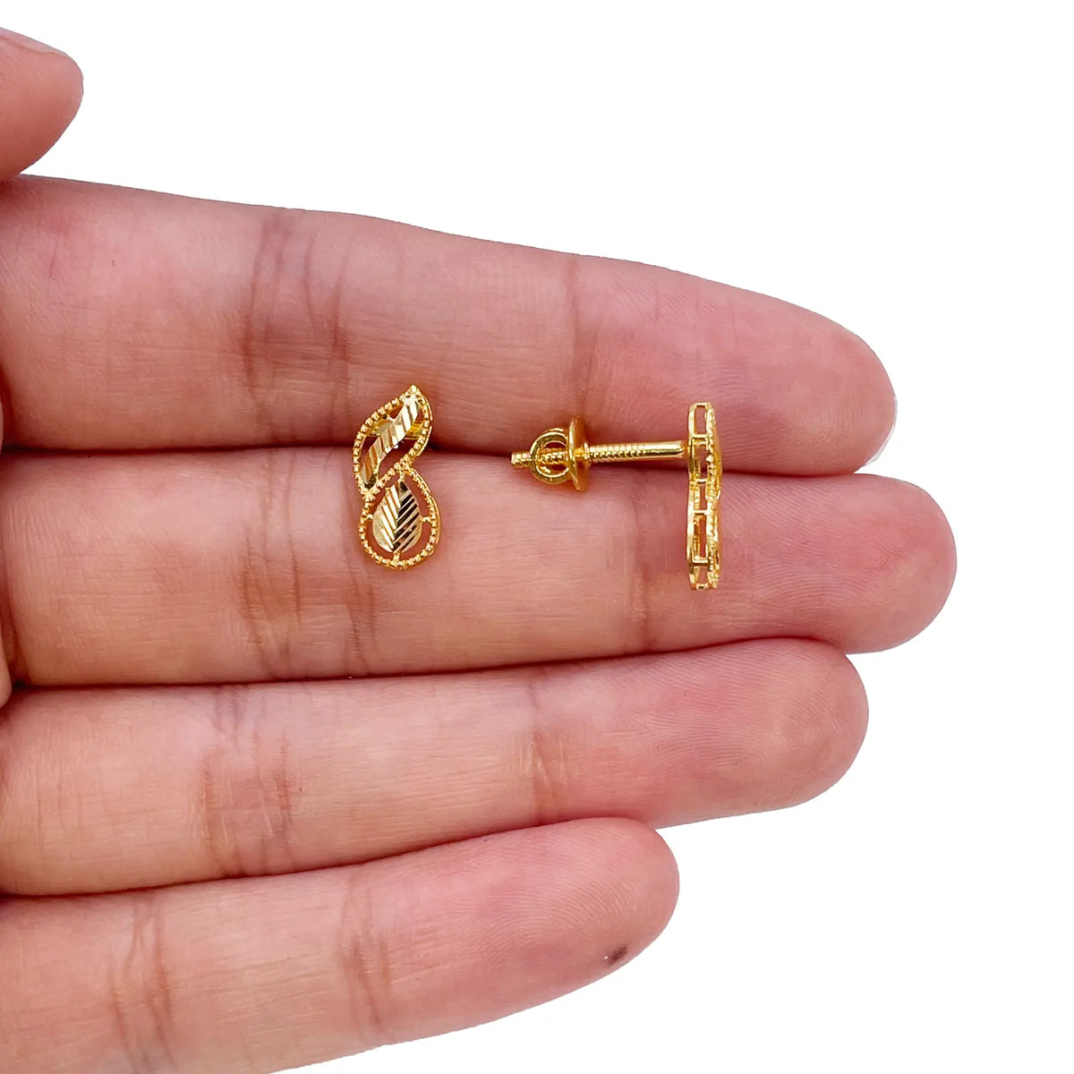 22ct Gold Milgrain Diamond-Cut Floral Leaf Necklace & Earring Jewelry Set  Gold Necklace