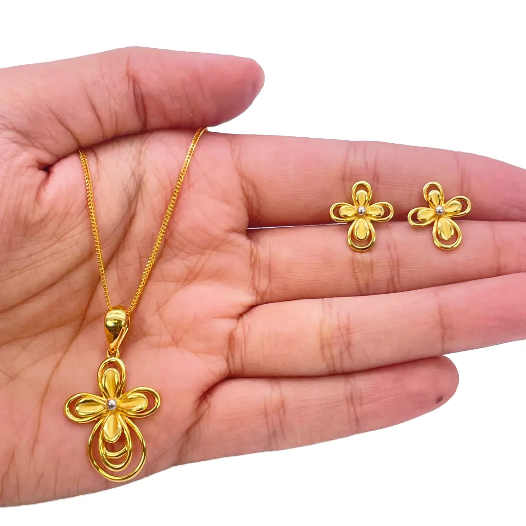 22ct Yellow Gold 2 Tone Floral Design Earrings, Pendant & Chain Necklace 18''inches 