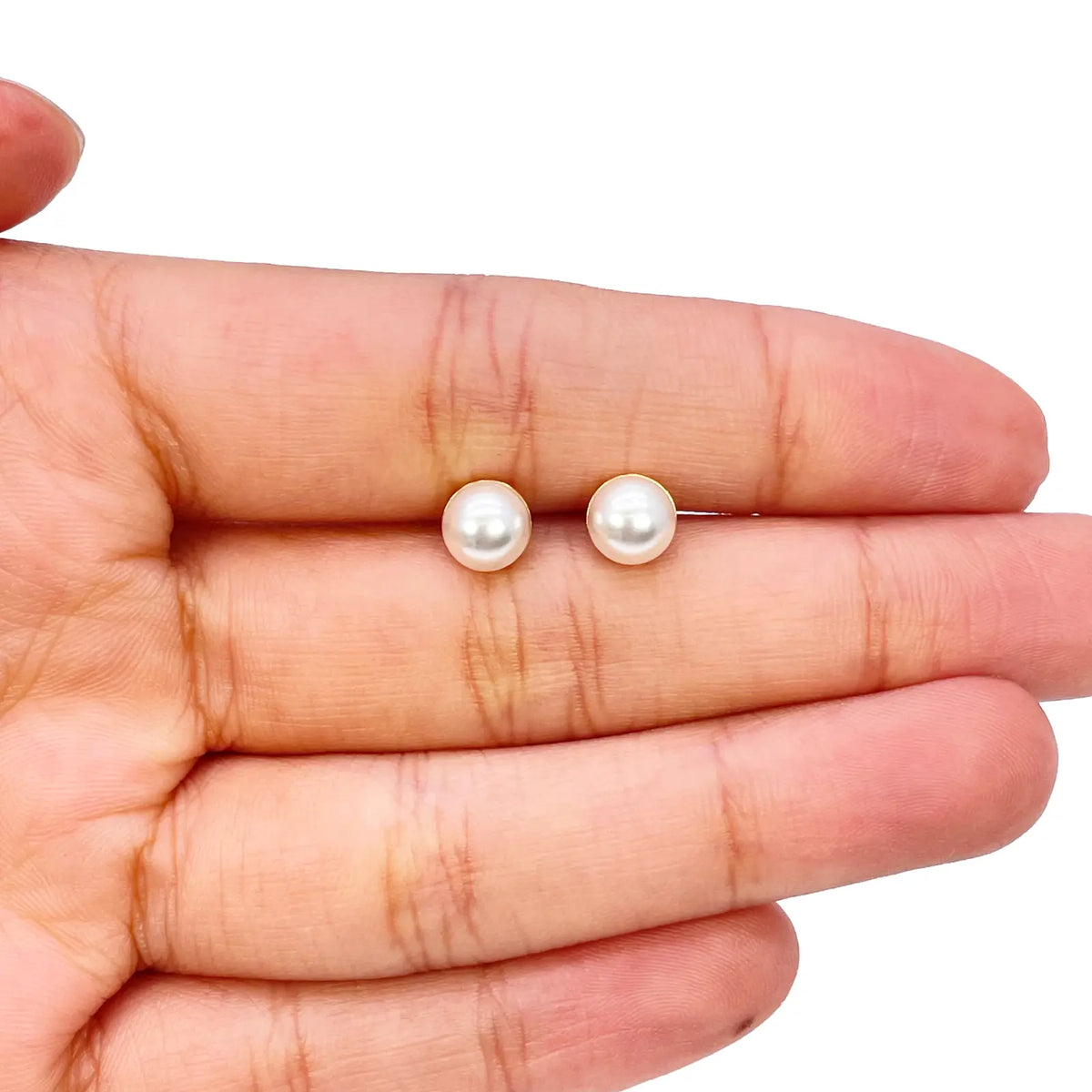 22ct Yellow Gold Beautiful Ladies Pearl Stud Earrings Set 6 mm 