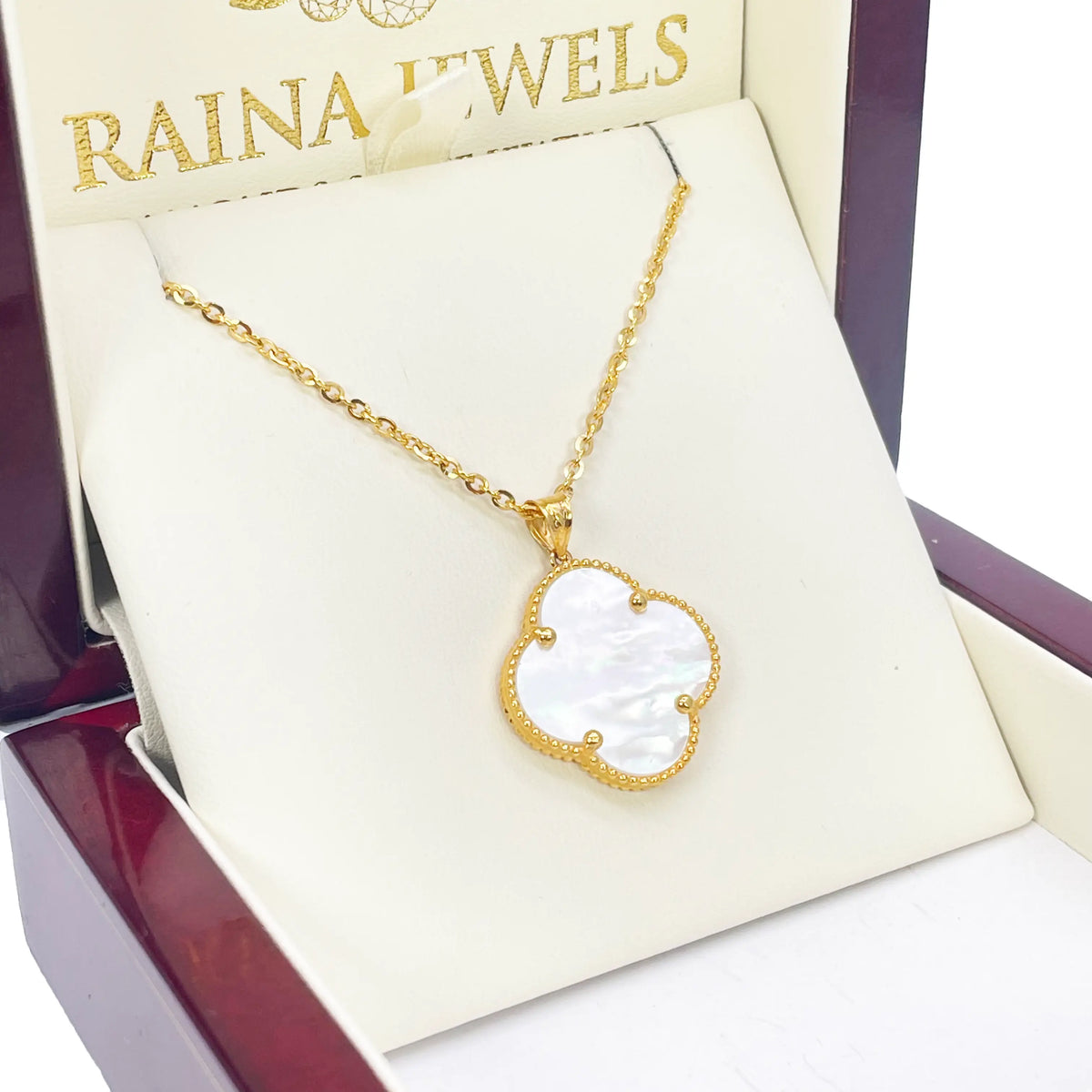 22ct Yellow Gold Black Onyx Or Mother Of Pearl Clover Pendant & Chain Necklace 18''inches 