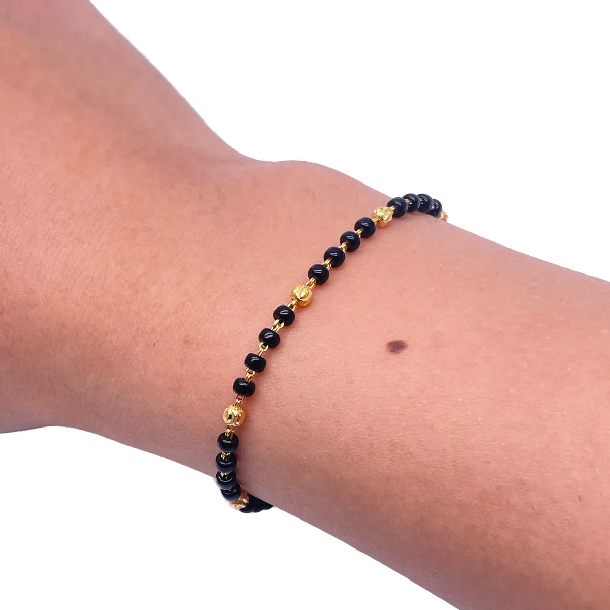 22ct Yellow Gold Children's Bracelet Black & Diamond Cut Gold Beads (Maniya/Manka/Nazariya) 