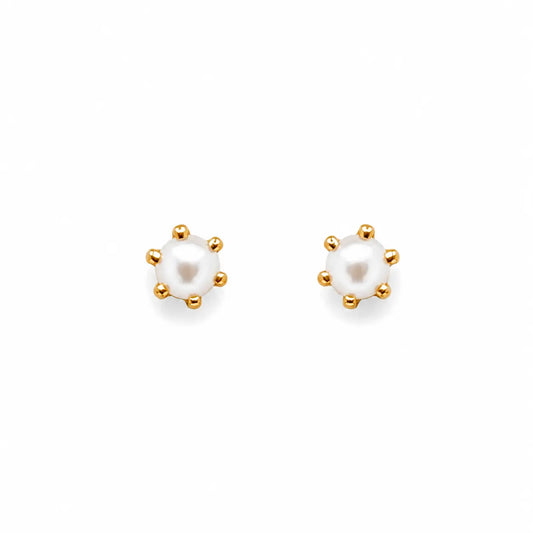 22ct Yellow Gold Children's Freshwater Pearl Claw Stud Earrings 4.1mm  Children's gold earring