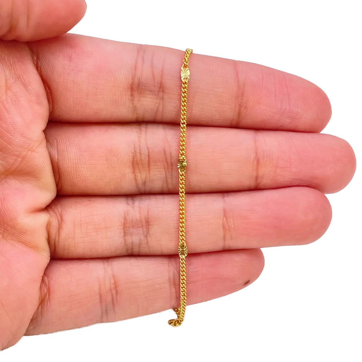 22ct Yellow Gold Curb Chain Bracelet with Diamond Cut Detail Links 7 Inches 