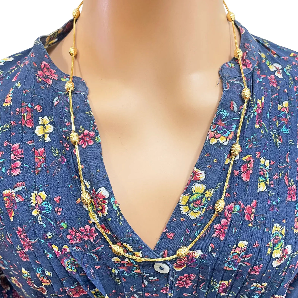 22ct Yellow Gold Diamond Cut Beaded Slip-On Necklace & Matching Drop Earrings 