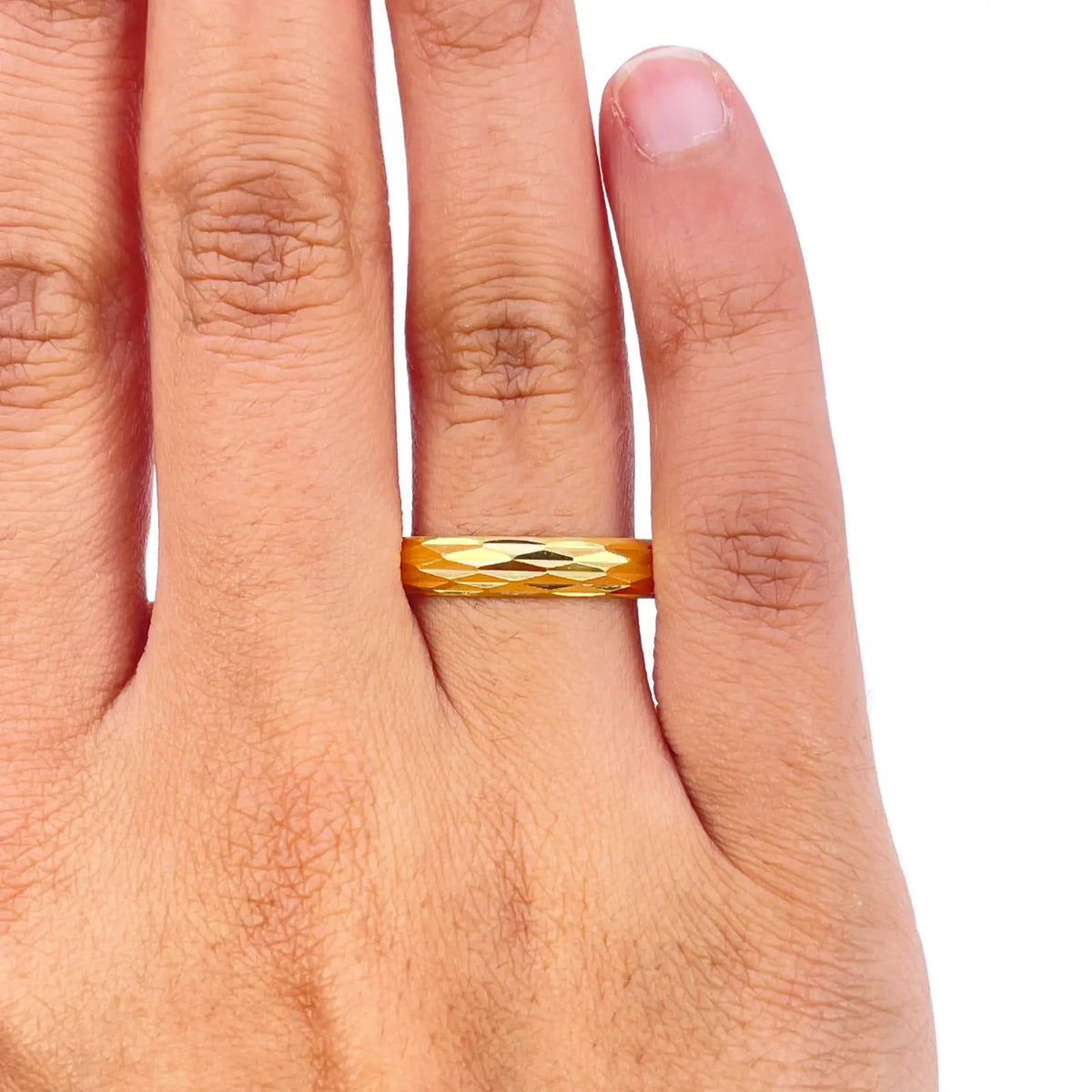 22ct Yellow Gold Diamond-Cut Faceted High-Polish Band Ring  Gold Bands