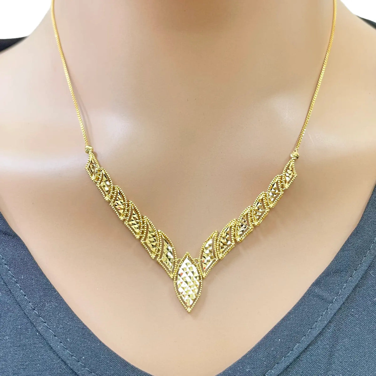 22ct Yellow Gold Diamond-Cut Milgrain Marquise V-Shape Necklace & Earring Set  Gold Necklace