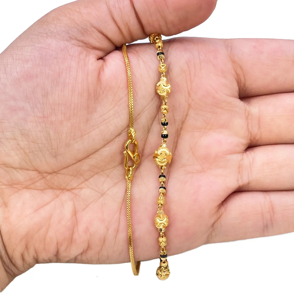 22ct Yellow Gold Diamond-Cut Textured Bead & Black Bead Mangalsutra Necklace  Gold Mangalsutra