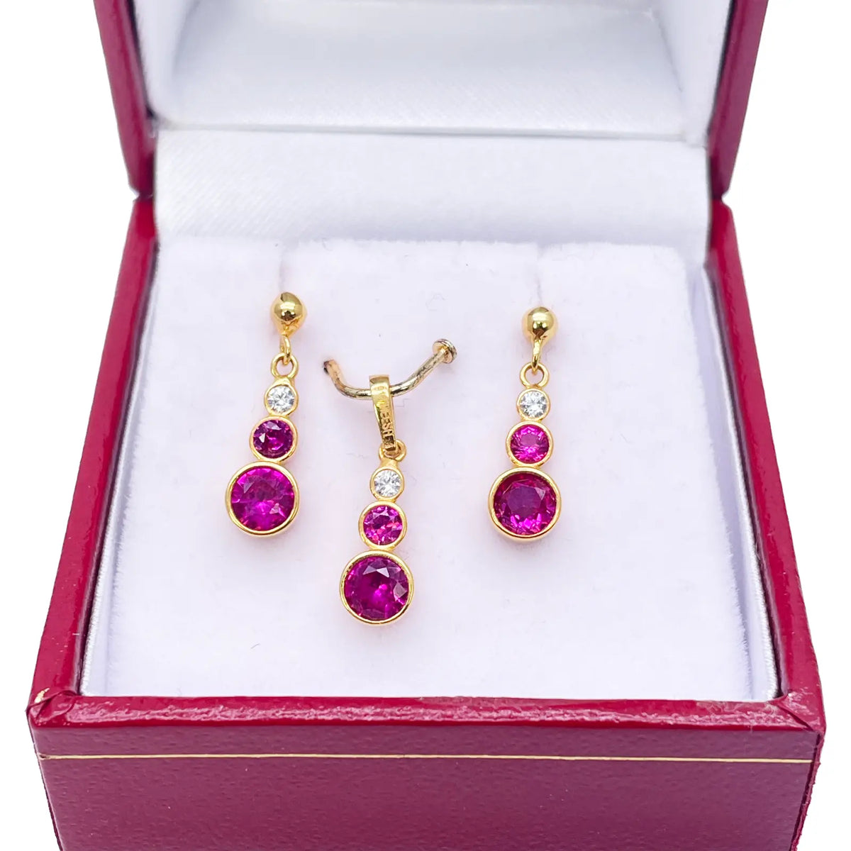 22ct Yellow Gold Drop Red Bubble Pendant & Chain With Matching Drop Earrings 