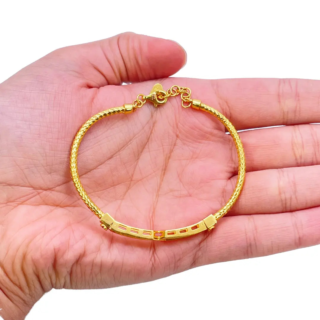 22ct Yellow Gold Fancy Cubic Zirconia Flexible Bangle Bracelet  Diamond Bracelets