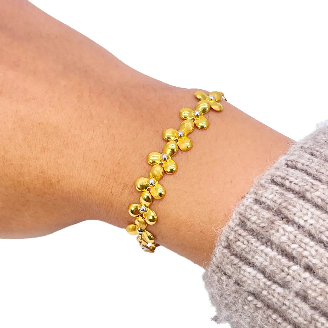 22ct Yellow Gold Fancy High Polished & Matte Two Tone Flower Bracelet 7.5 inch 