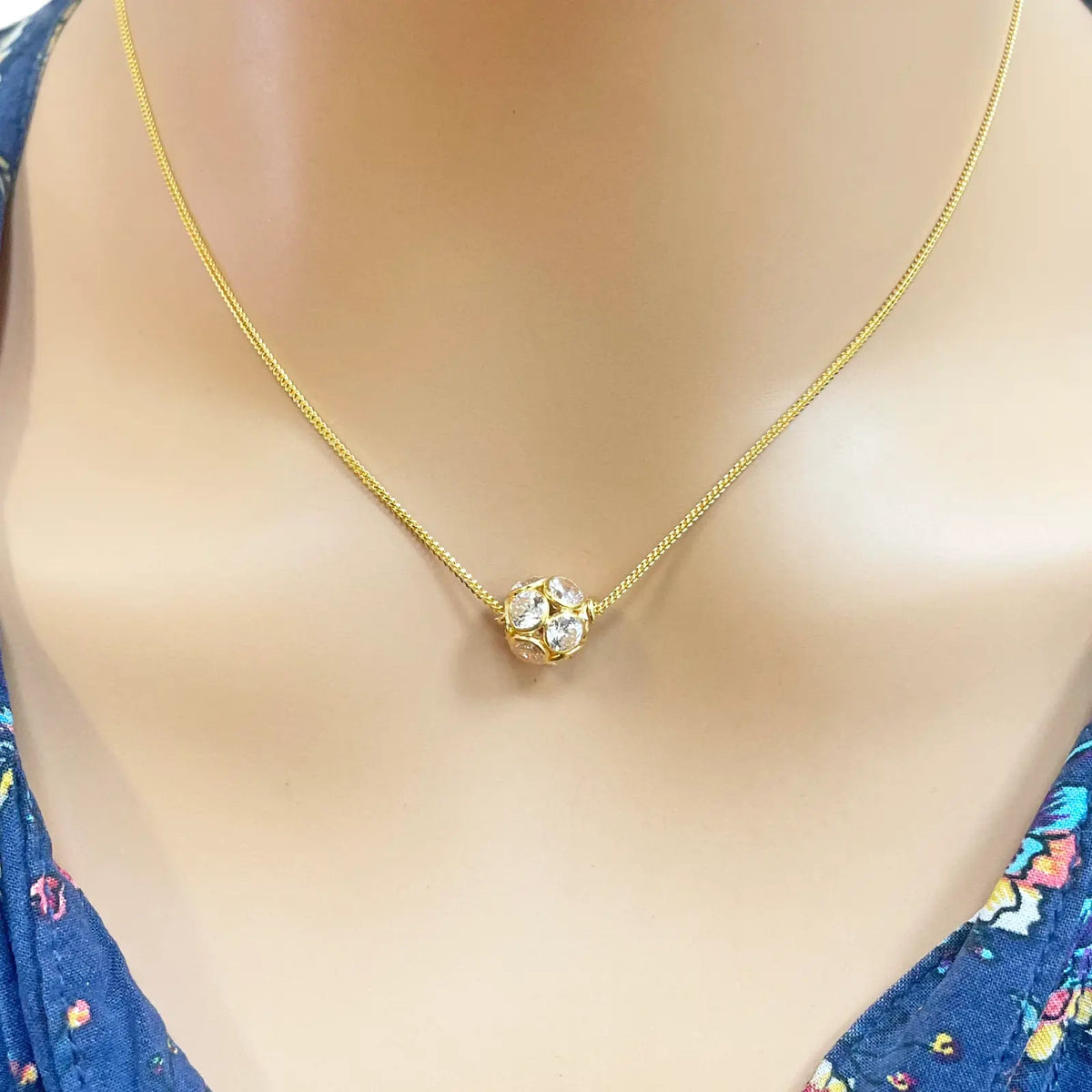 22ct Yellow Gold Fancy Ladies Sparkly Ball 16 Inch Necklace & Stud Earrings Set 
