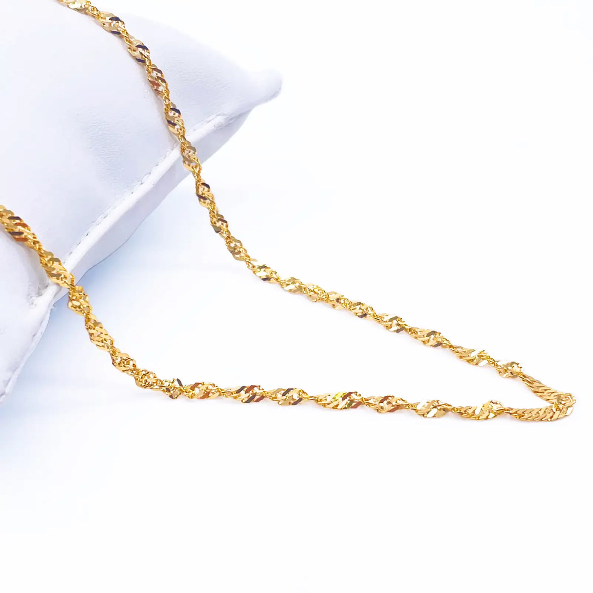 22ct Yellow Gold Fancy Twisted Ripple Chain Necklace 20 inches 2.8mm Width 
