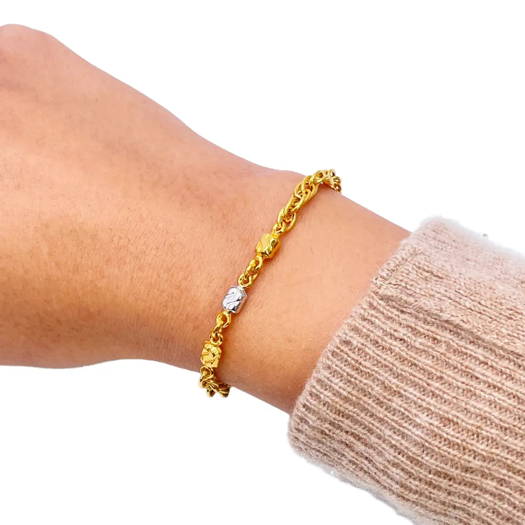 22ct Yellow Gold Fancy Two-Tone Chain Link Bracelet 8 inches 4.6mm Width 