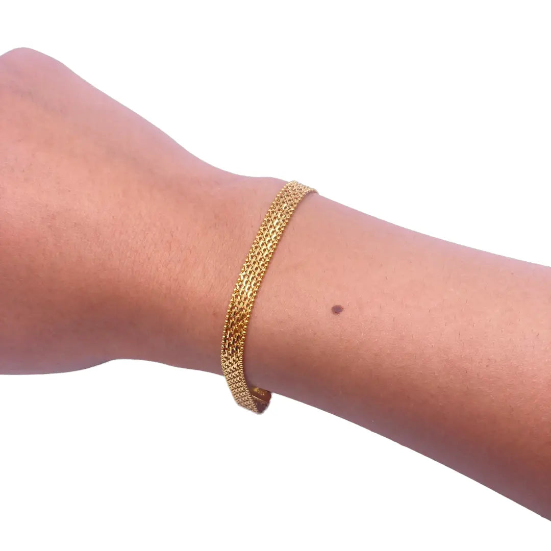 22ct Yellow Gold Flat Braided Twisted Bracelet 7 Inches 5mm width 