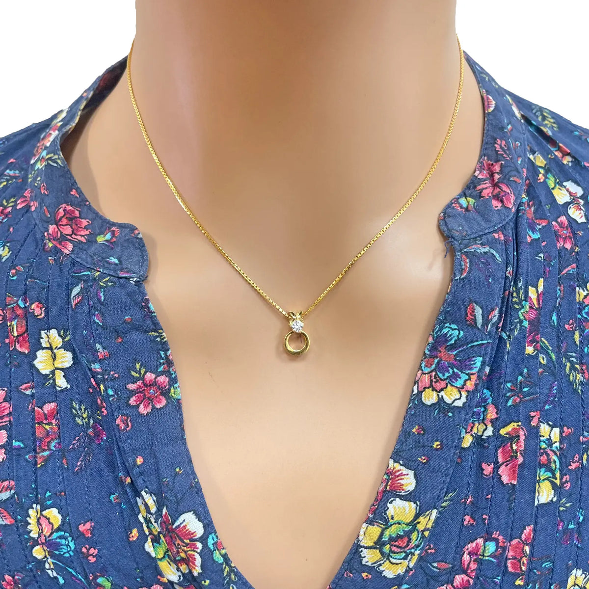 22ct Yellow Gold Floral Design 16.5 inch Necklace & Matching Stud Earrings Set 