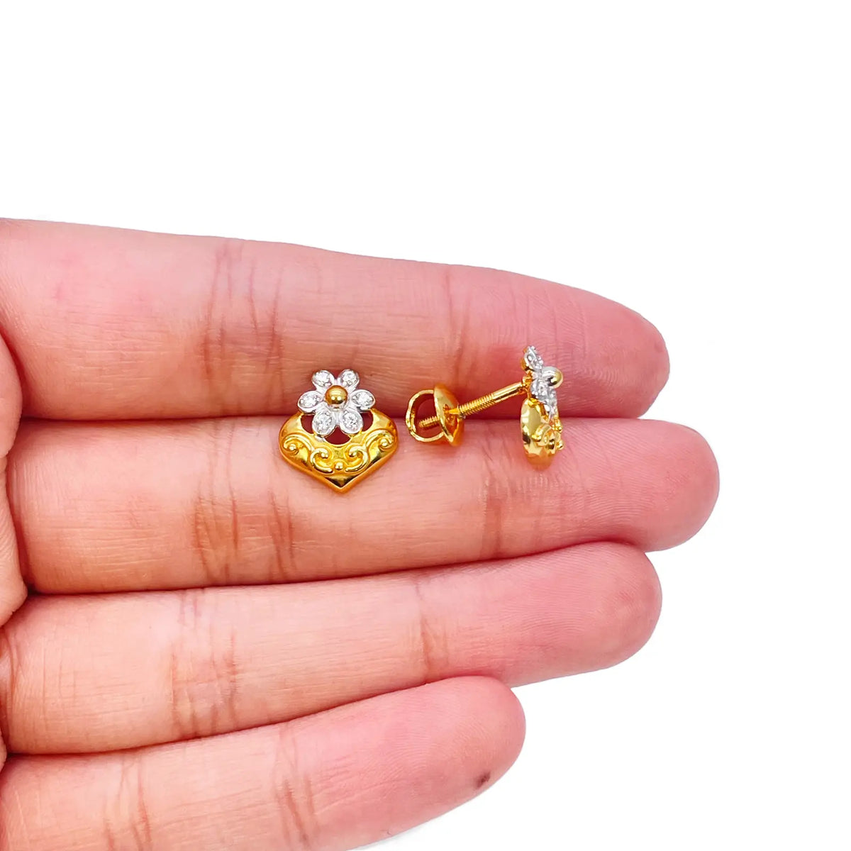22ct Yellow Gold Floral High Polished Two-Tone Stud Earrings 11mm Width 