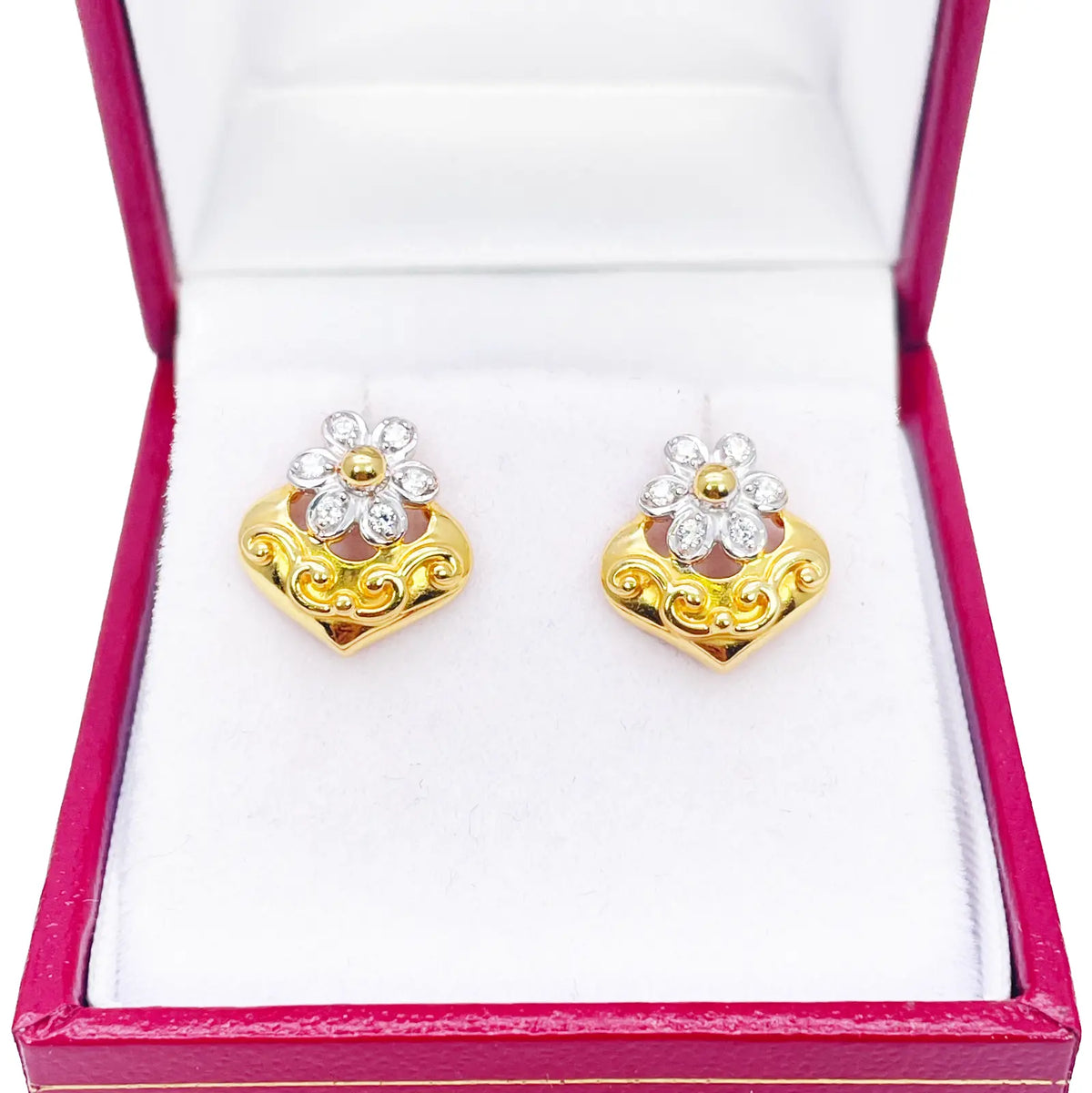 22ct Yellow Gold Floral High Polished Two-Tone Stud Earrings 11mm Width 