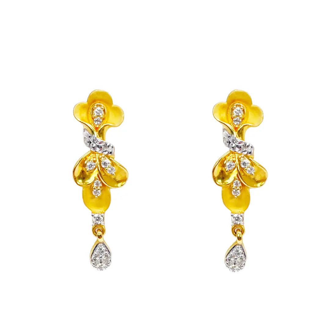22ct Yellow Gold Floral Two-Tone 15 Inch Necklace & Drop Earrings Set 