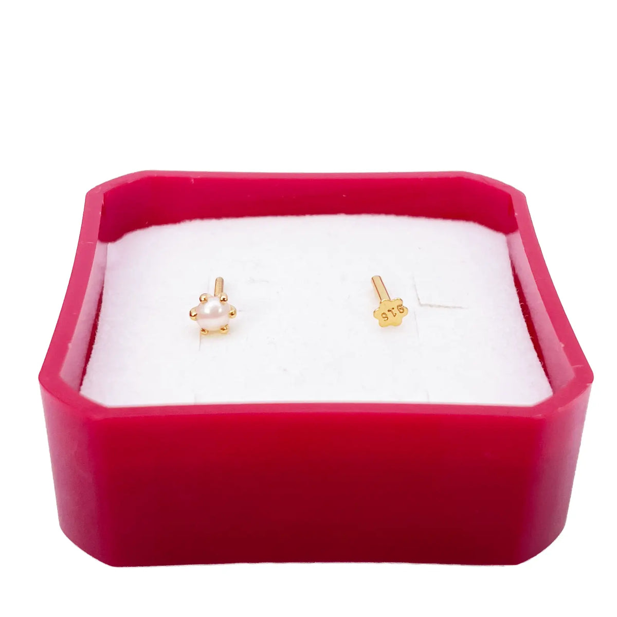 22ct Yellow Gold Freshwater Pearl Claw Single Nose Stud 3.5mm 