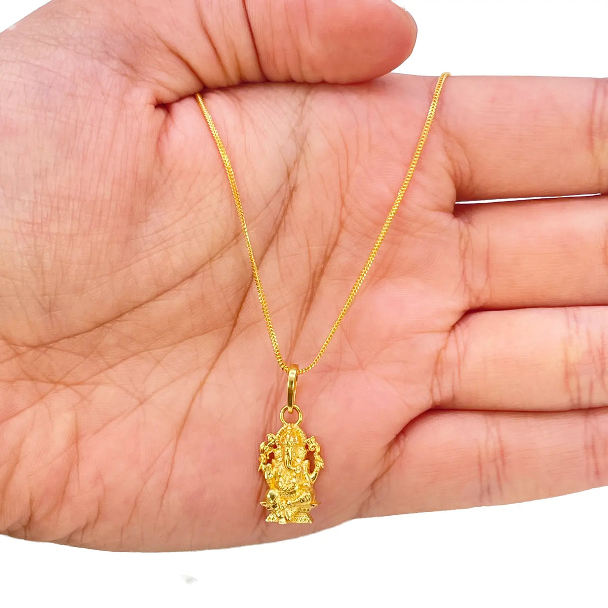 22ct Yellow Gold High Polish Ganesha Pendant 17.6x10mm  Necklace