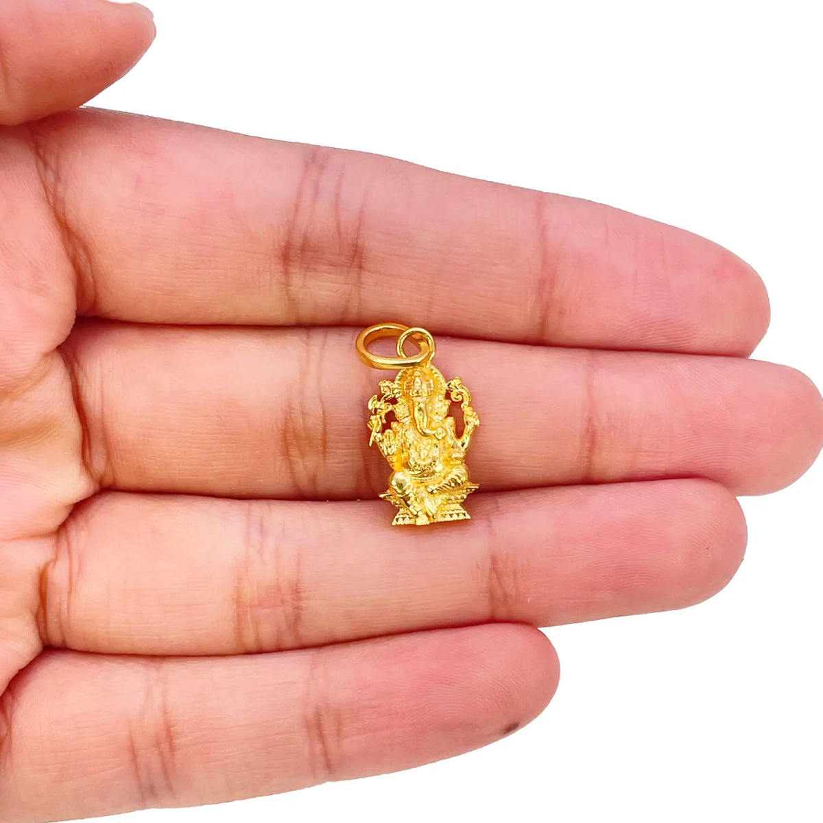 22ct Yellow Gold High Polish Ganesha Pendant 17.6x10mm  Necklace
