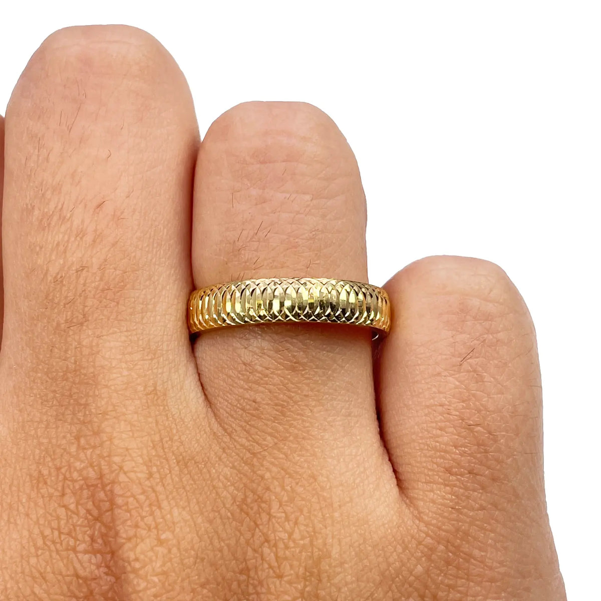 22ct Yellow Gold High Polished Diamond Cut Comfort Fit Women's Band 4mm 