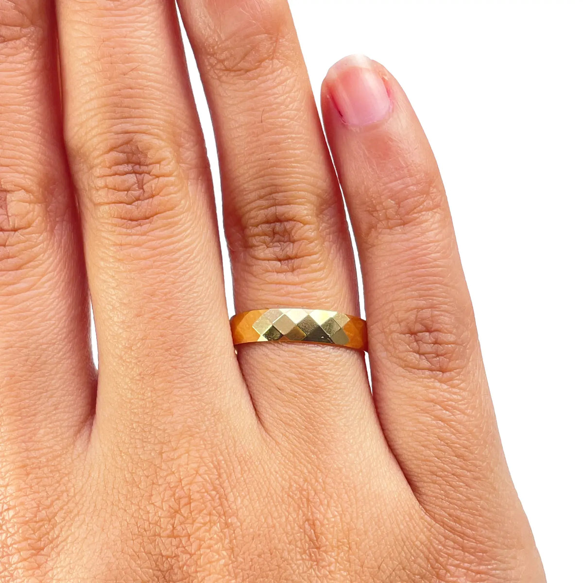 22ct Yellow Gold High Polished Women's Facetted Kite Wedding Band 4mm 