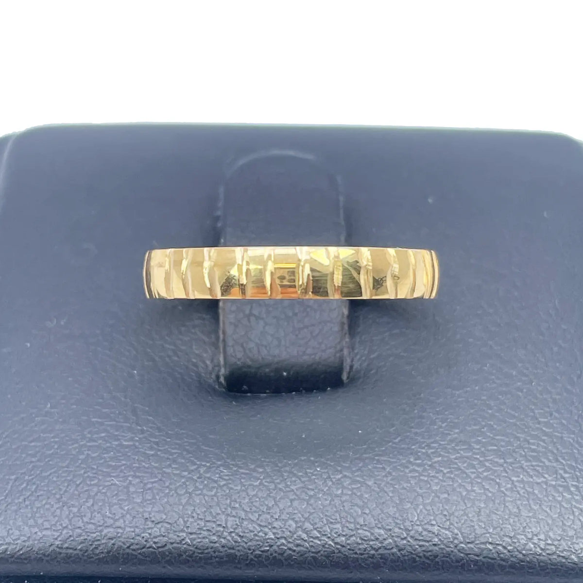 22ct Yellow Gold High Polished & Diamond Cut Stripes Women's Band 3mm  Diamond Bracelets