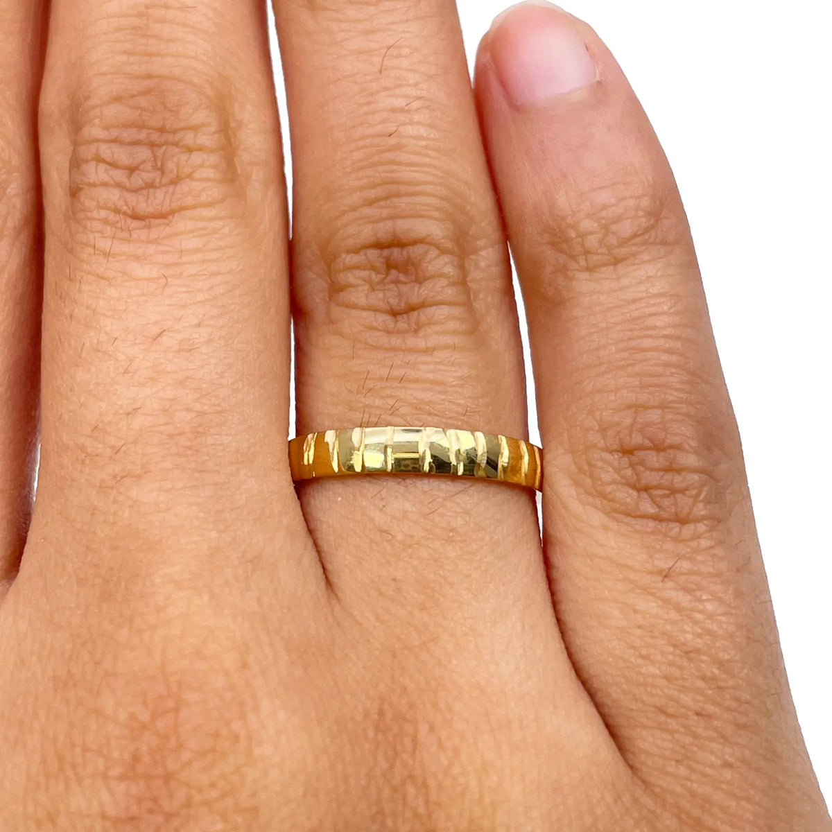 22ct Yellow Gold High Polished & Diamond Cut Stripes Women's Band 3mm  Diamond Bracelets